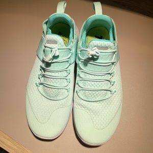 Nike Free Run Commuter Women's Running Shoes in Mint